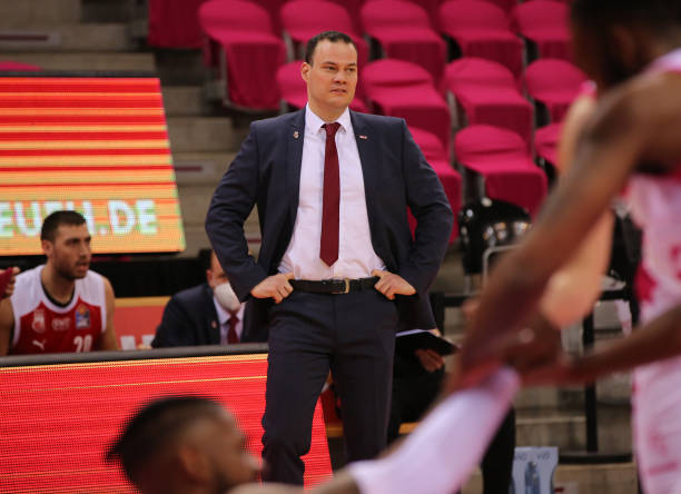 契奇的对位 契奇的对位